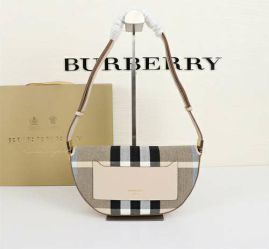 Picture of Burberry Lady Handbags _SKUfw109729319fw